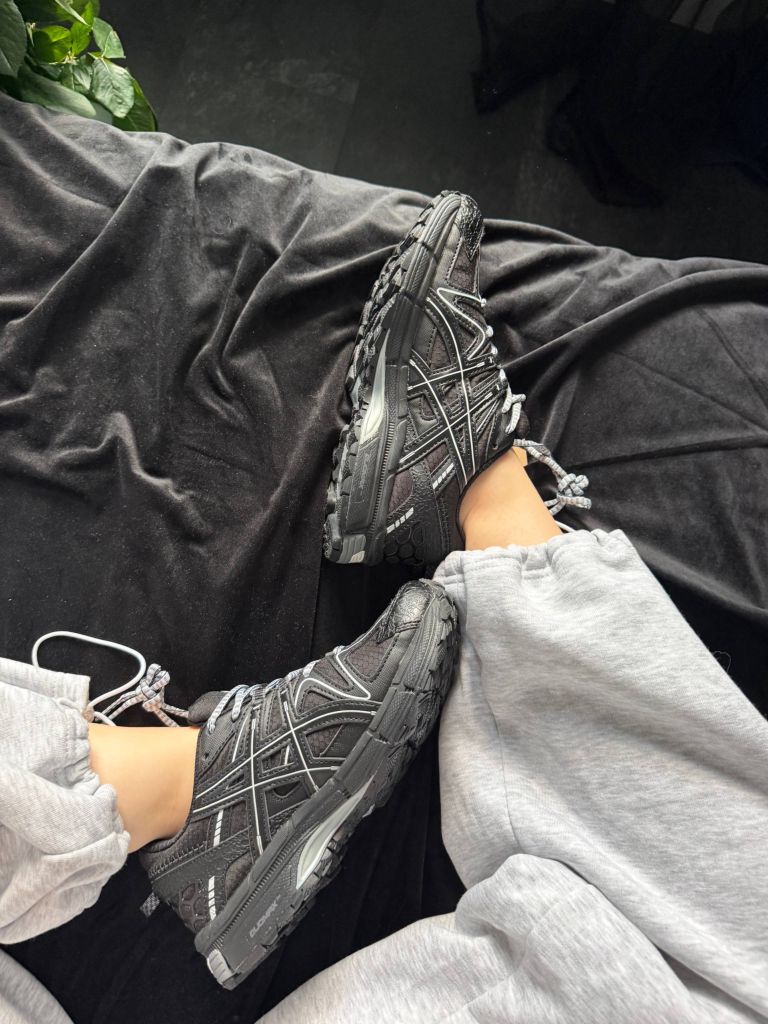 Кросівки Asics Gel-Kahana 8 Gore-Tex Black White Stripes