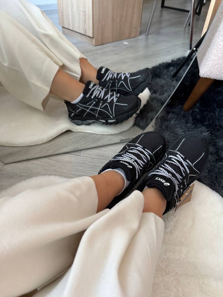 Кросівки Asics Gel-Kahana 8 Gore-Tex Black White Stripes