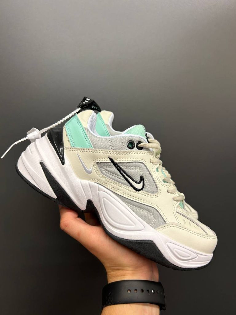 Кросівки білі з сірими та м'ятними вставками Nike M2K Tekno