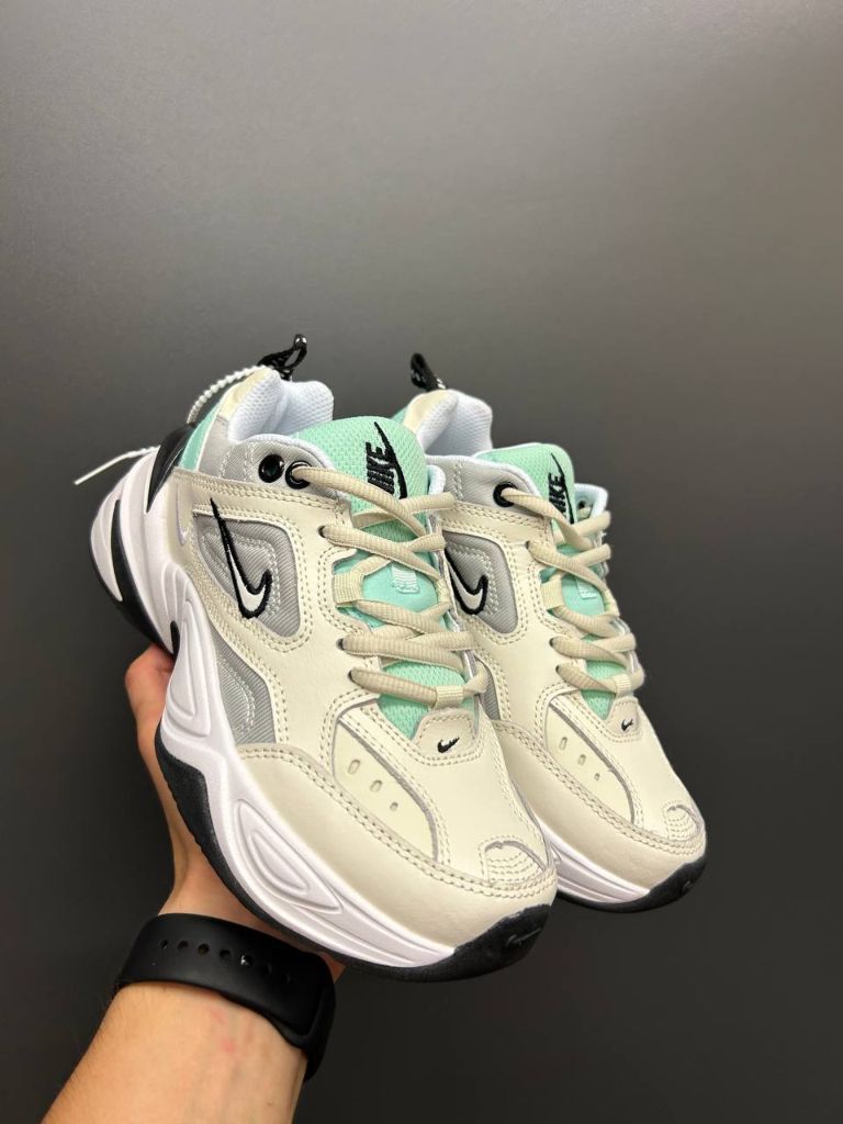 Кросівки білі з сірими та м'ятними вставками Nike M2K Tekno