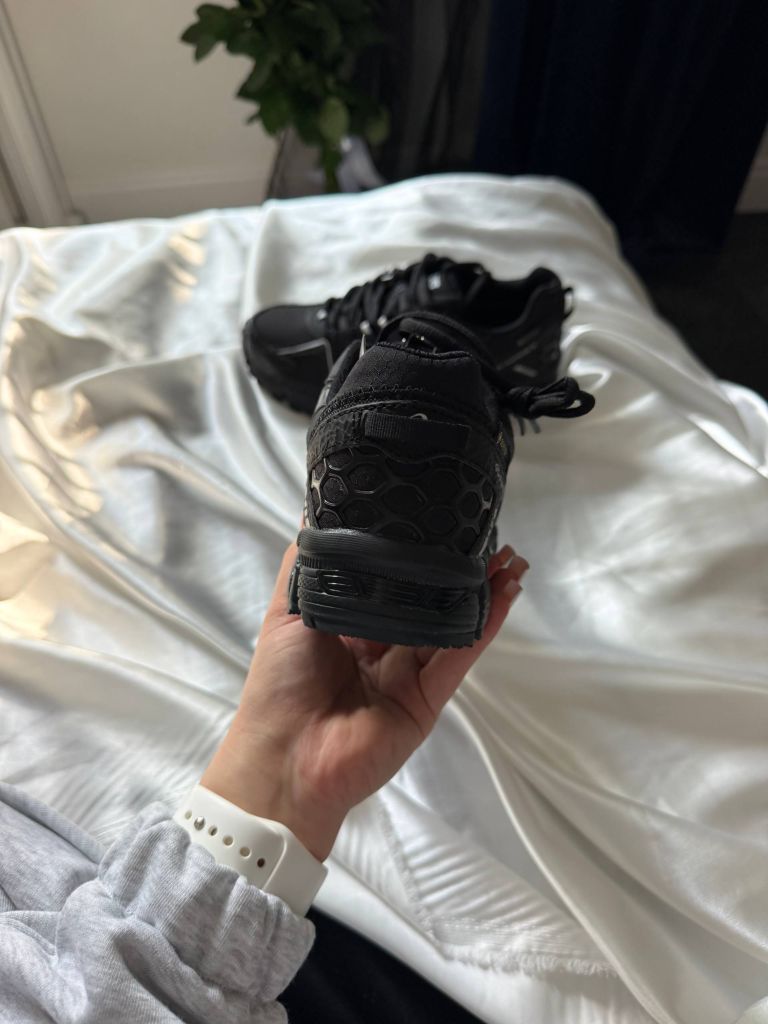 Кросівки термо Asics Gel Kahana 8 Black White Gore-Tex