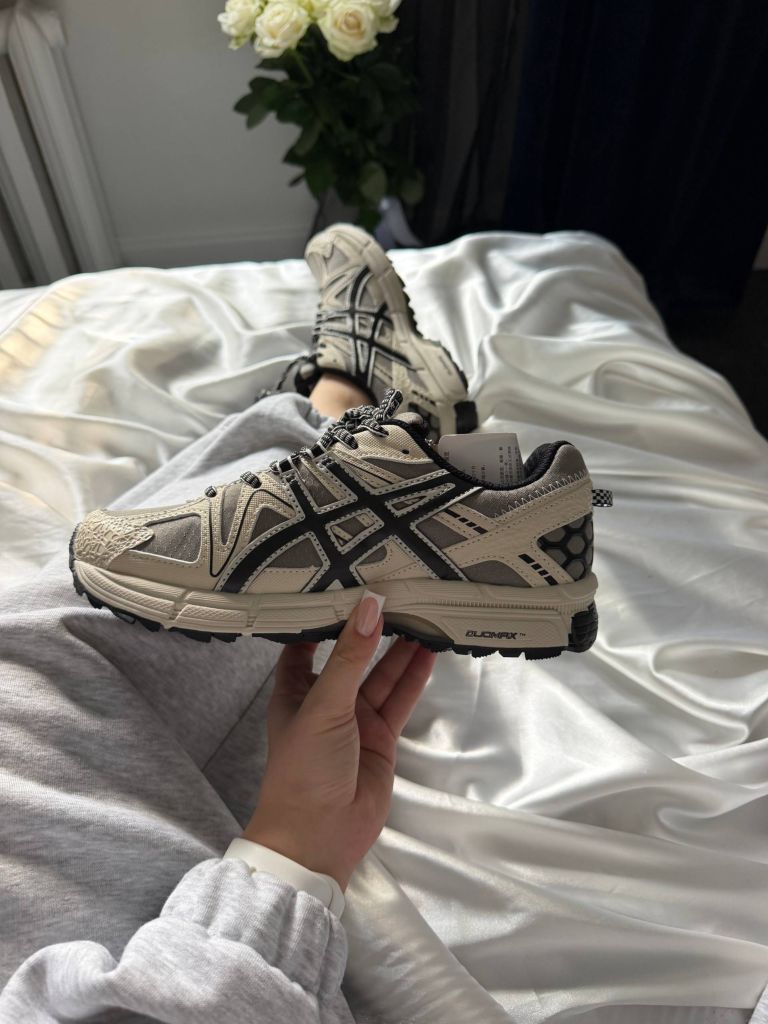 Кросівки термо Asics Gel Kahana 8 Beige Black Gore-Tex
