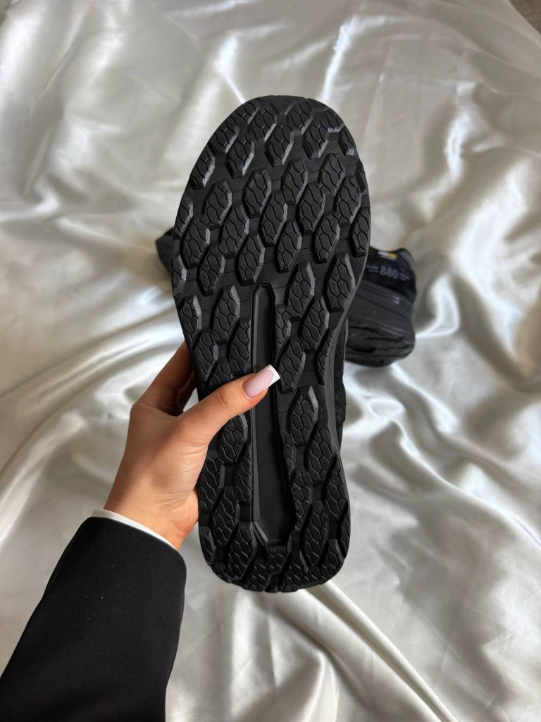 Кросівки термо New Balance 880 Black Gore-Tex
