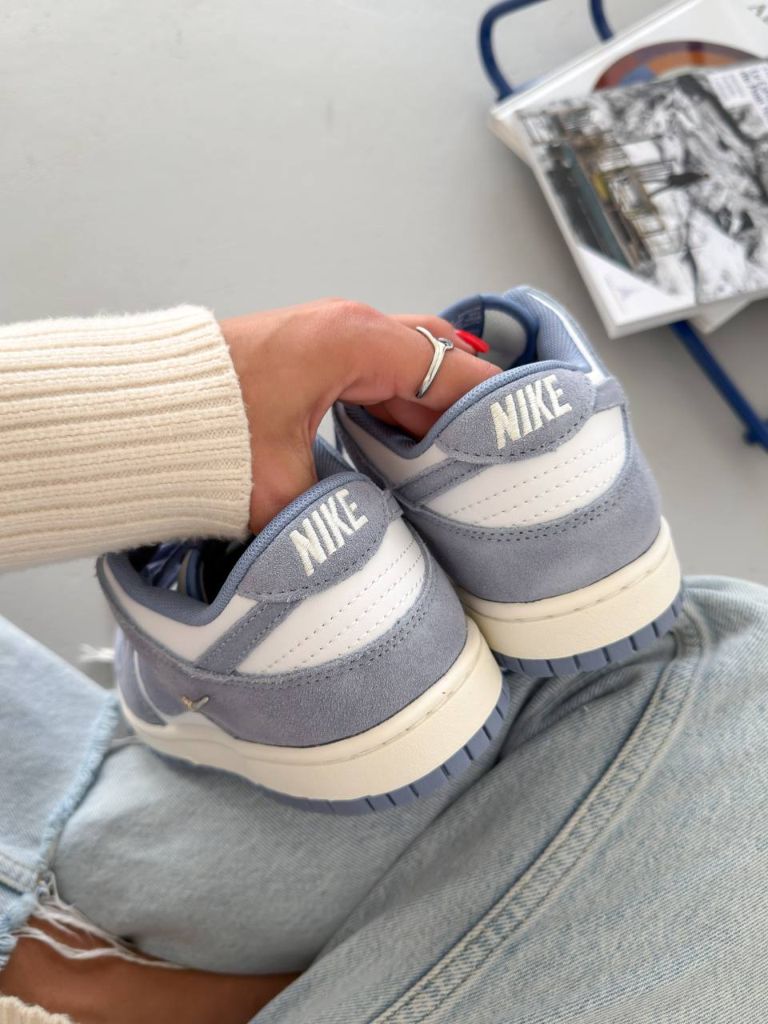 Кросівки Dunk Low Premium World Indigo Mini Swoosh