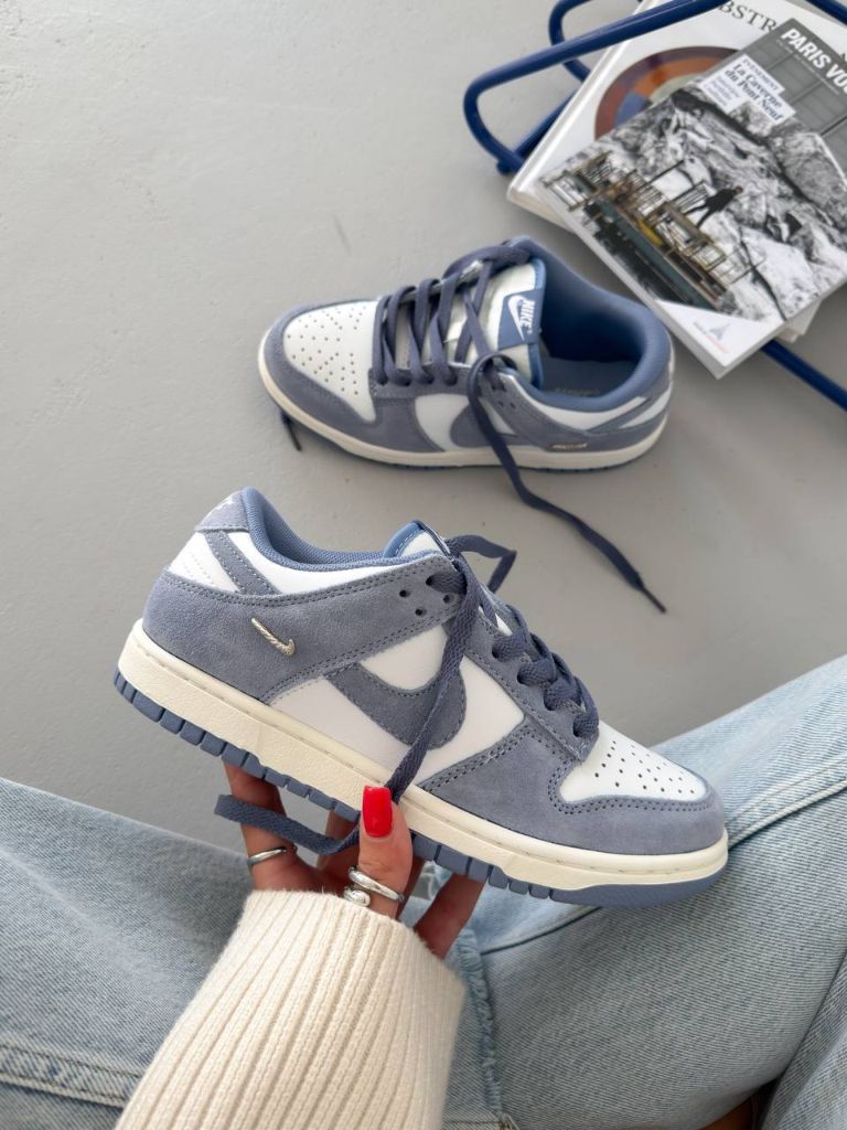Кросівки Dunk Low Premium World Indigo Mini Swoosh