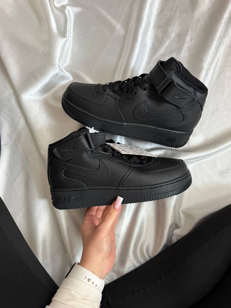 Кросівки зимові на хутрі Nike Air Force Black
