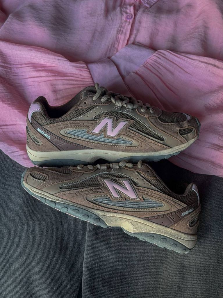 Кросівки коричневі New Balance 204L Brown