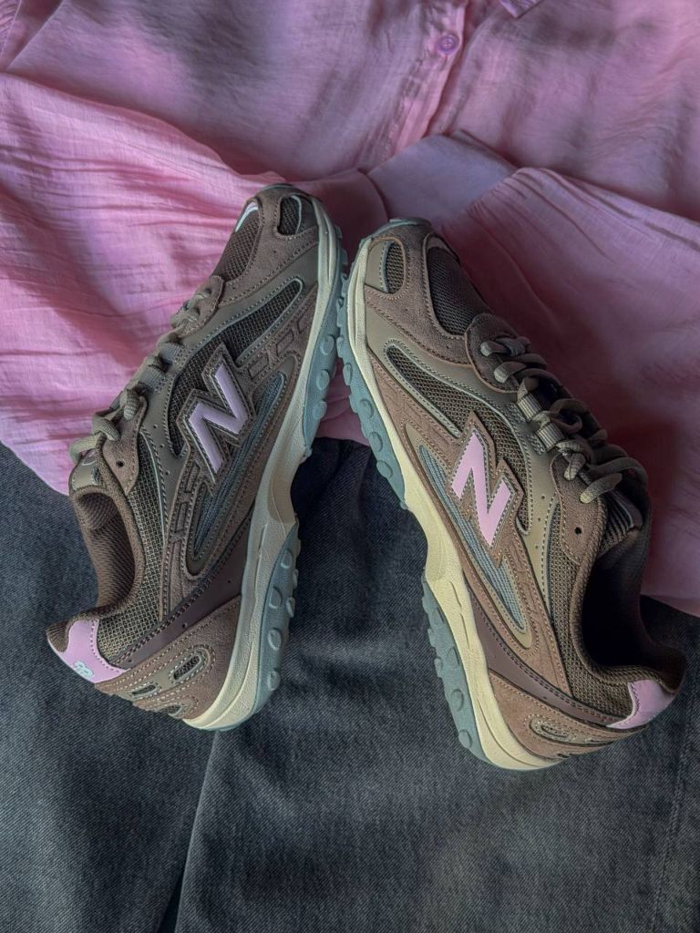 Кросівки коричневі New Balance 204L Brown