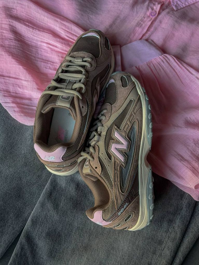 Кросівки коричневі New Balance 204L Brown