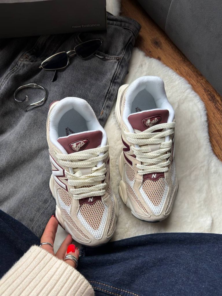 Кросівки кремові New Balance 9060 Linen Burgundy