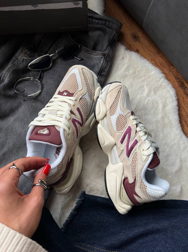 Кросівки кремові New Balance 9060 Linen Burgundy