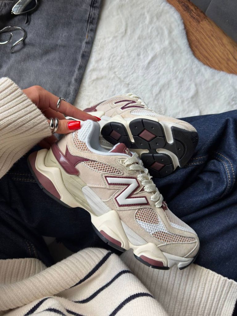 Кросівки кремові New Balance 9060 Linen Burgundy