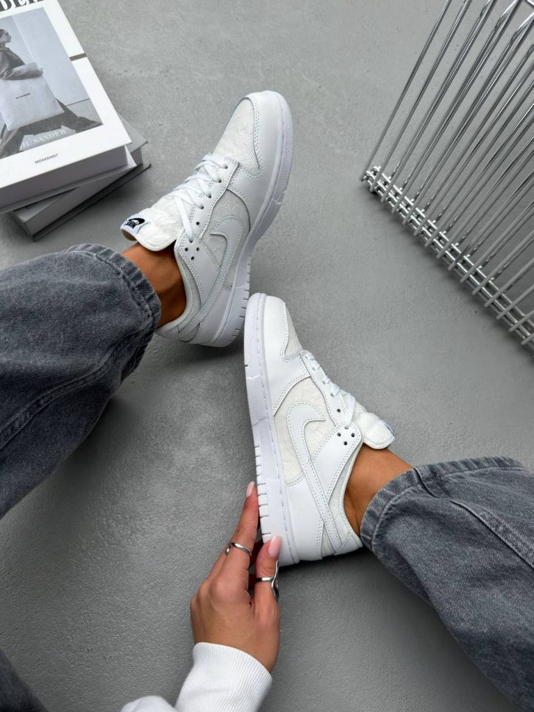 Кросівки Nike DUNK LOW WMNS LACE PACK REGAL WHITE