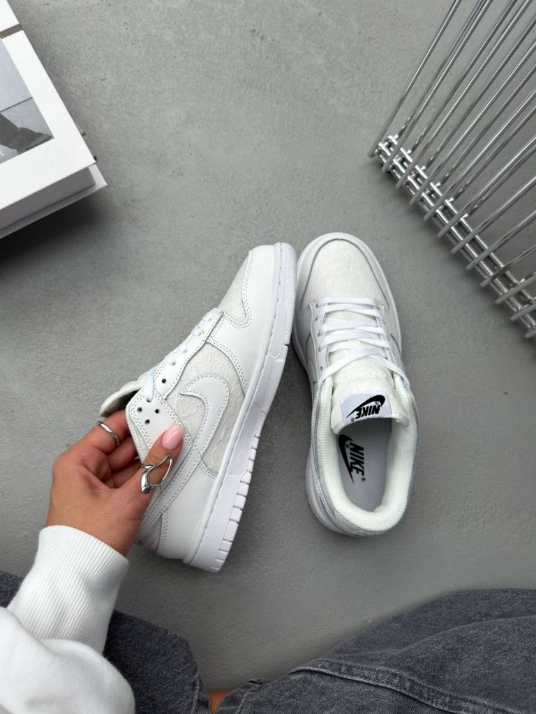 Кросівки Nike DUNK LOW WMNS LACE PACK REGAL WHITE