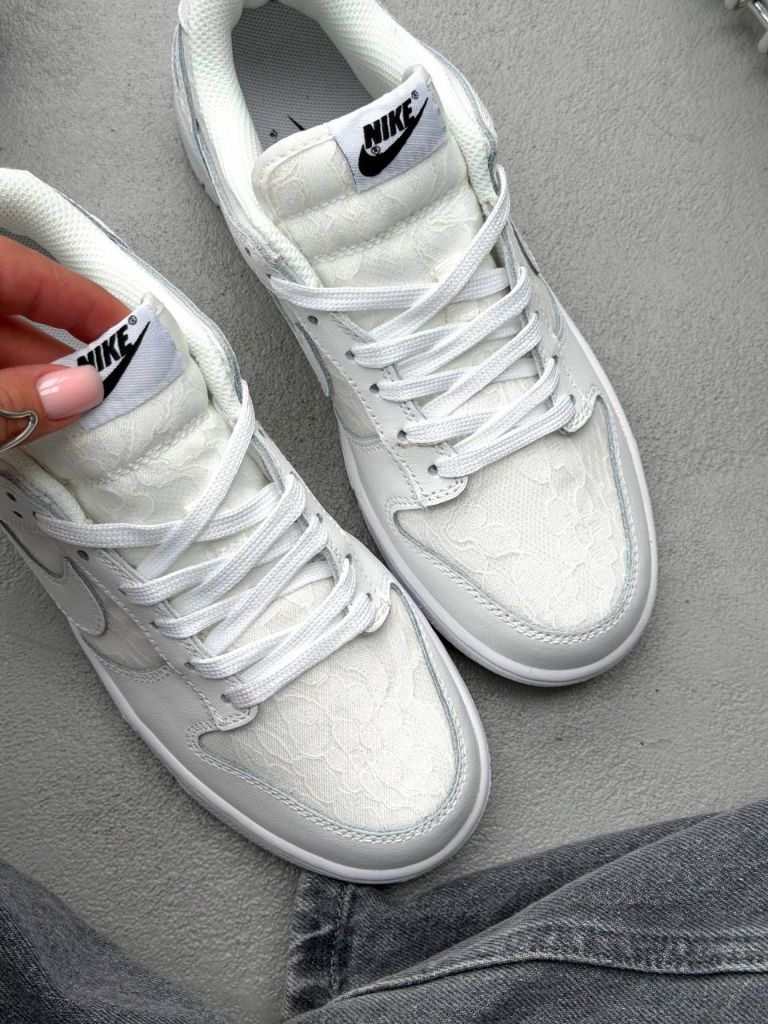 Кросівки Nike DUNK LOW WMNS LACE PACK REGAL WHITE