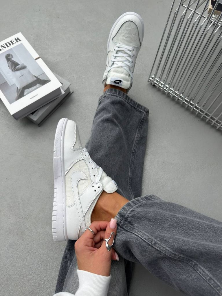Кросівки Nike DUNK LOW WMNS LACE PACK REGAL WHITE