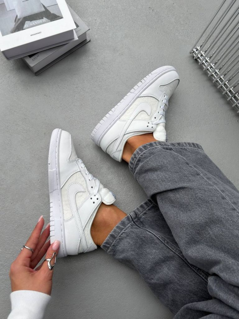 Кросівки Nike DUNK LOW WMNS LACE PACK REGAL WHITE