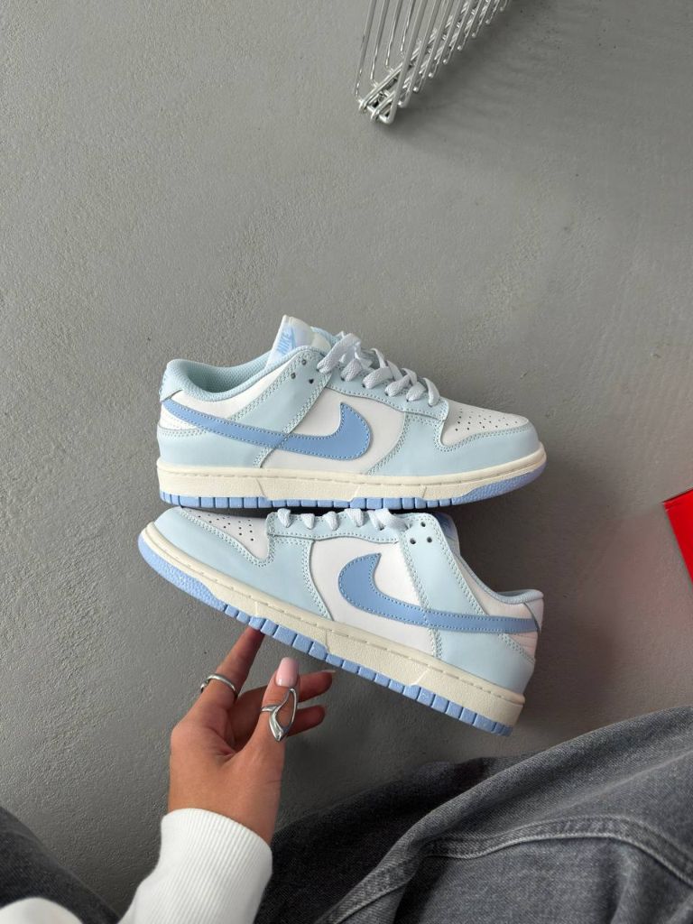 Кросівки блакитні Nike SB Dunk Low Blue Tint