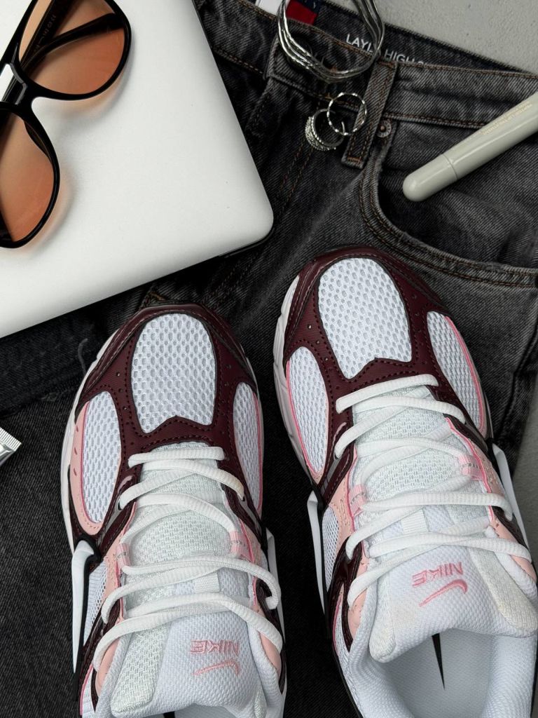 Кросівки Nike V5 RNR Smokey Mauve Sepia