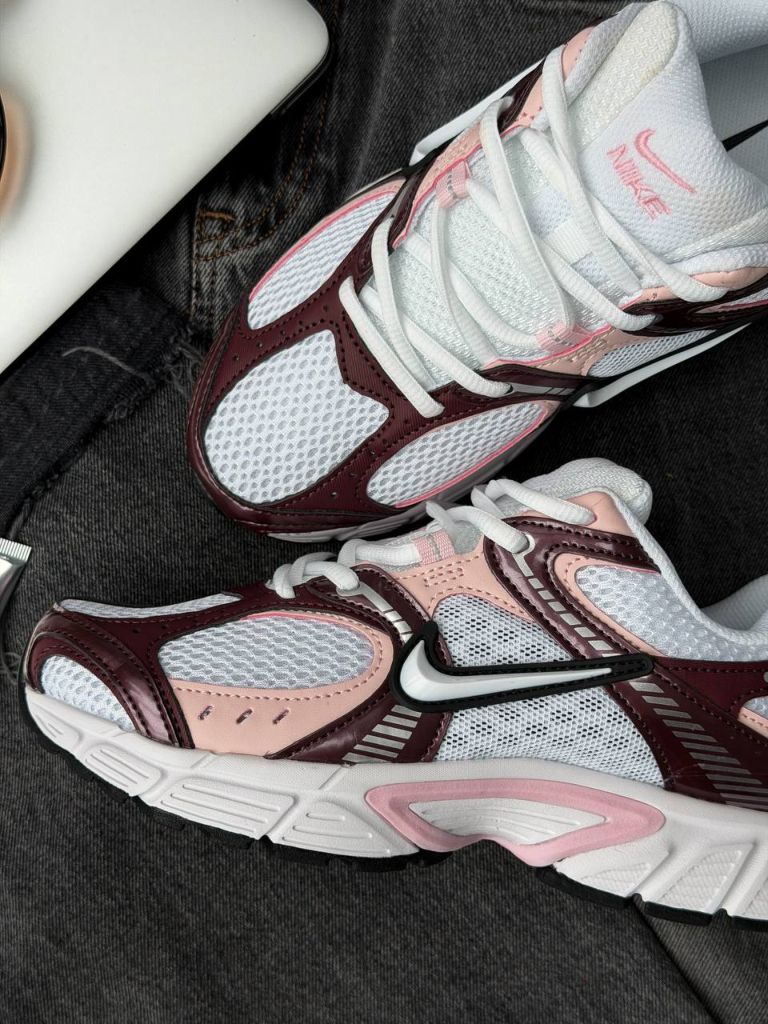 Кросівки Nike V5 RNR Smokey Mauve Sepia