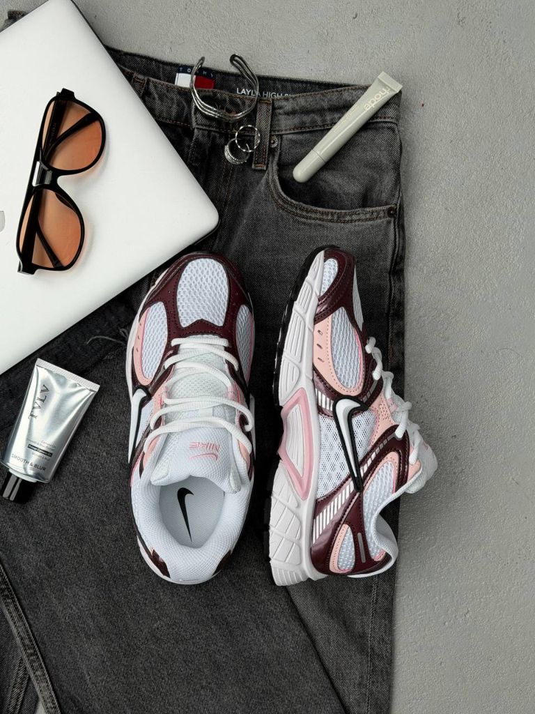 Кросівки Nike V5 RNR Smokey Mauve Sepia