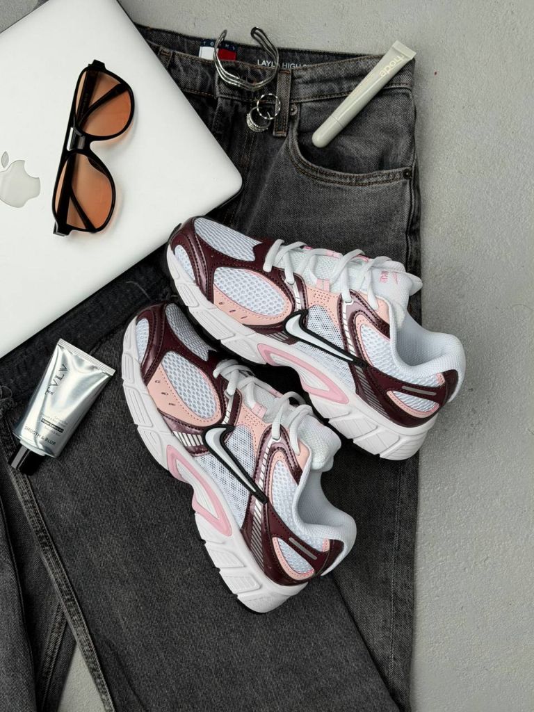 Кросівки Nike V5 RNR Smokey Mauve Sepia
